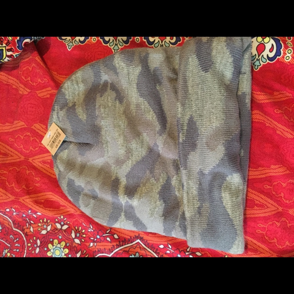 Camo American eagle hat